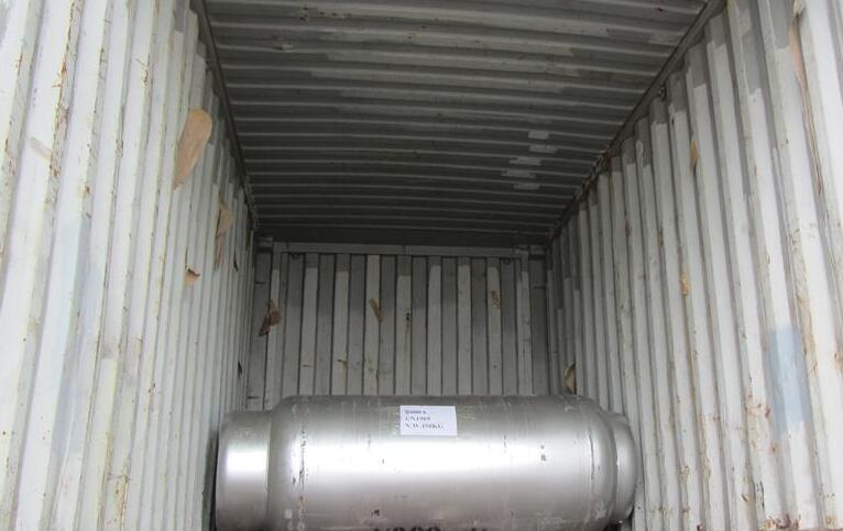 tank packing2.jpg